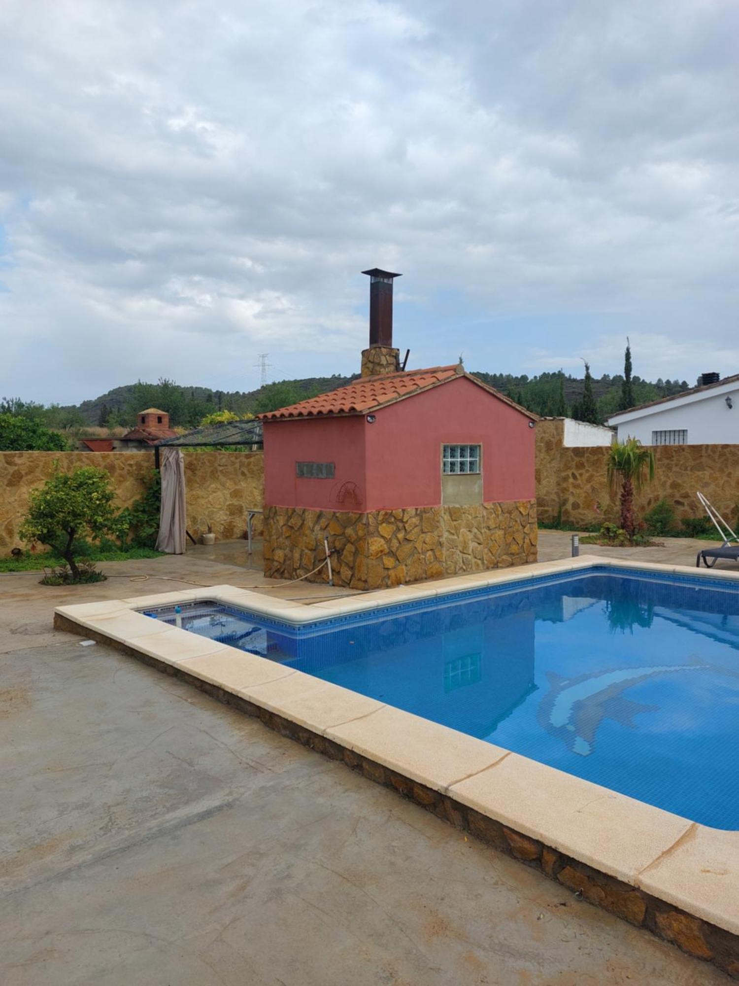 Villa Les Berreries Montroy Exterior foto