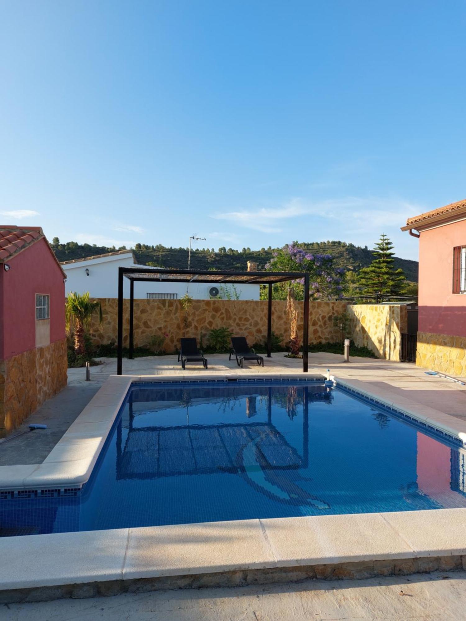 Villa Les Berreries Montroy Exterior foto